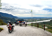 Monte San Simone mit dem Motorrad Friaul Italien Monte San Simone Africa-Twin-2016