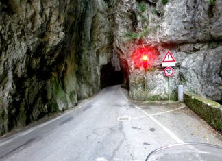 Brasa Schlucht Tremosine Gardasee mit dem Motorrad Brasa Schlucht Tremosine Gardasee