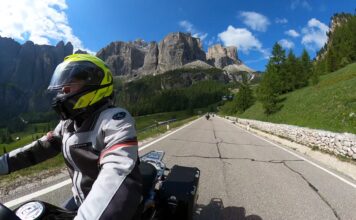 Die Sellaronda in den Dolomiten Grödnerjoch