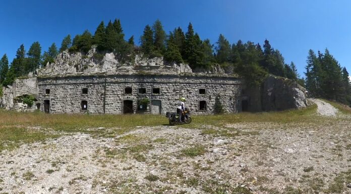 Abenteuerliche Motorradtour von Lozzo di Cadore zum Forte di Col Vidal in den Dolomiten Venetien Forte di Col Vidal